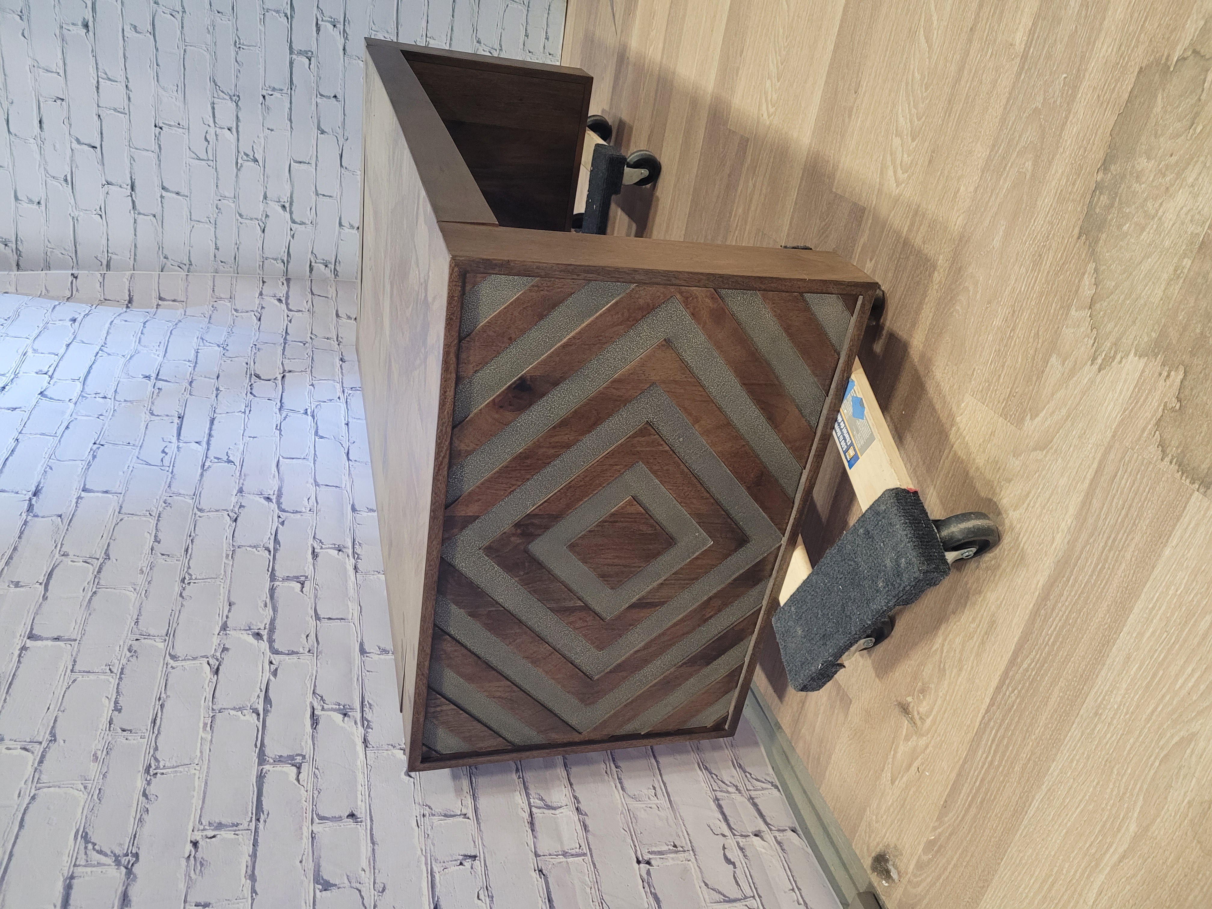 Dreggan Coffee Table - Gallery Image 9